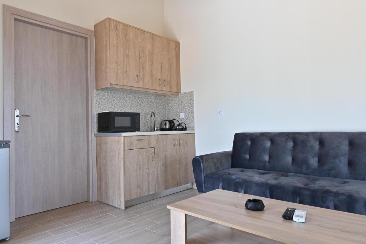 Lithino Rooms 칼라마타 외부 사진