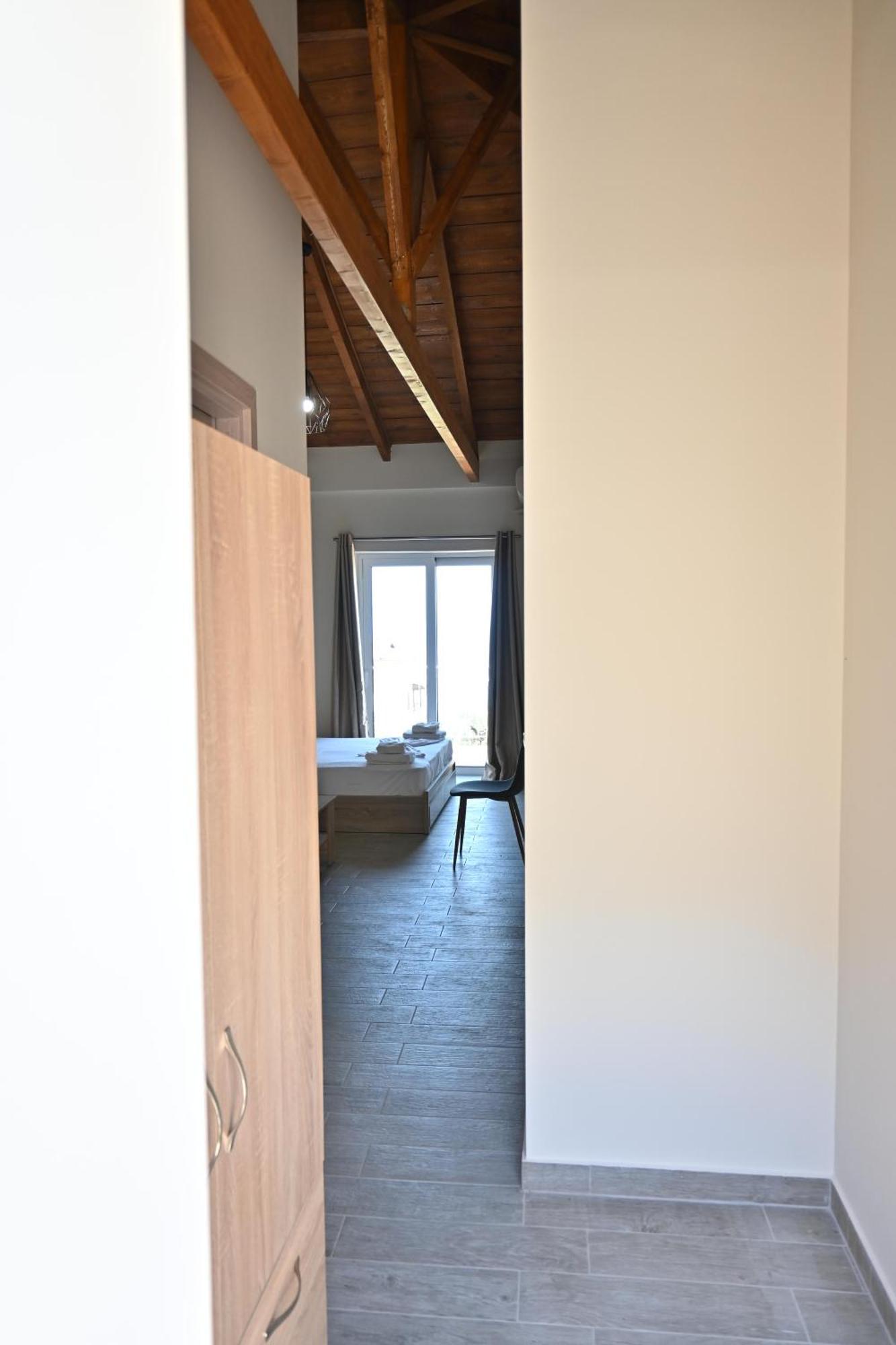 Lithino Rooms 칼라마타 외부 사진
